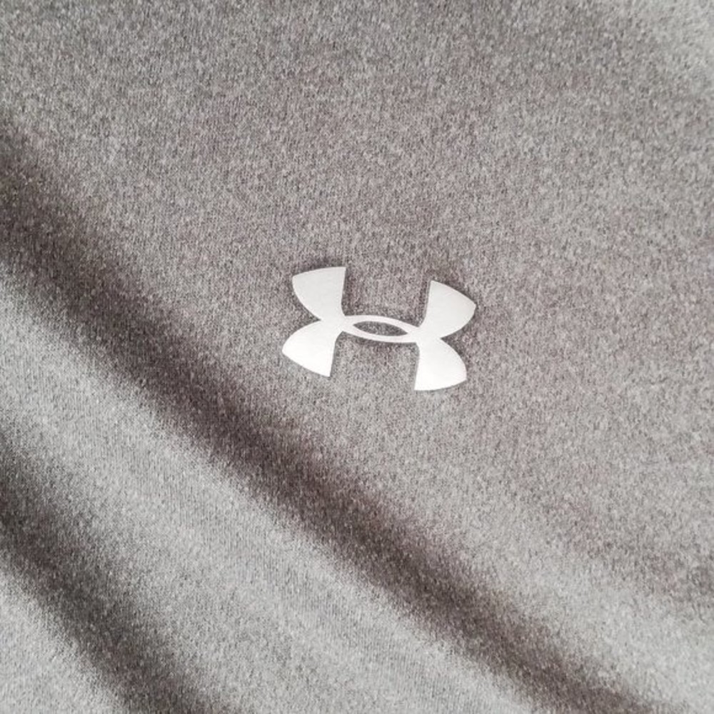 Under Armour Grey Loose Fit Heat Gear T-Shirt Size XL - Picture 3 of 6